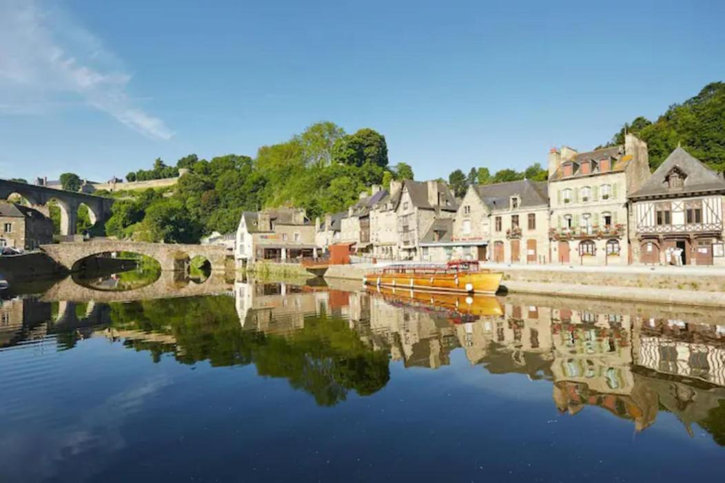 Appartement L'Horloge à Dinan Extérieur photo
